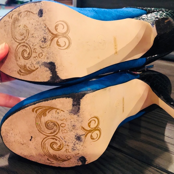 BAMBOO Blue Fx Suede & Black Patent Whimsy Goth Buckle Mary Jane High Heels~7 - Picture 13 of 14